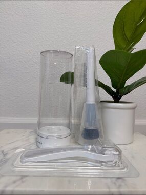 Rodan + Fields Beauty Tool Bundle